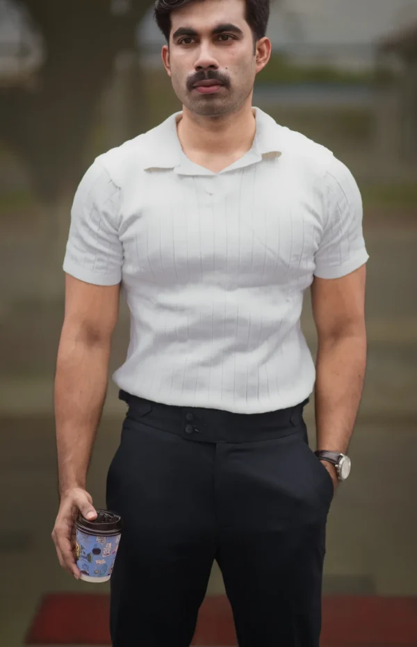 Ribbed V Polo T-Shirt (Off White)