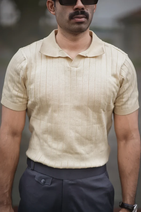 Ribbed V Polo T-Shirt (Beige)